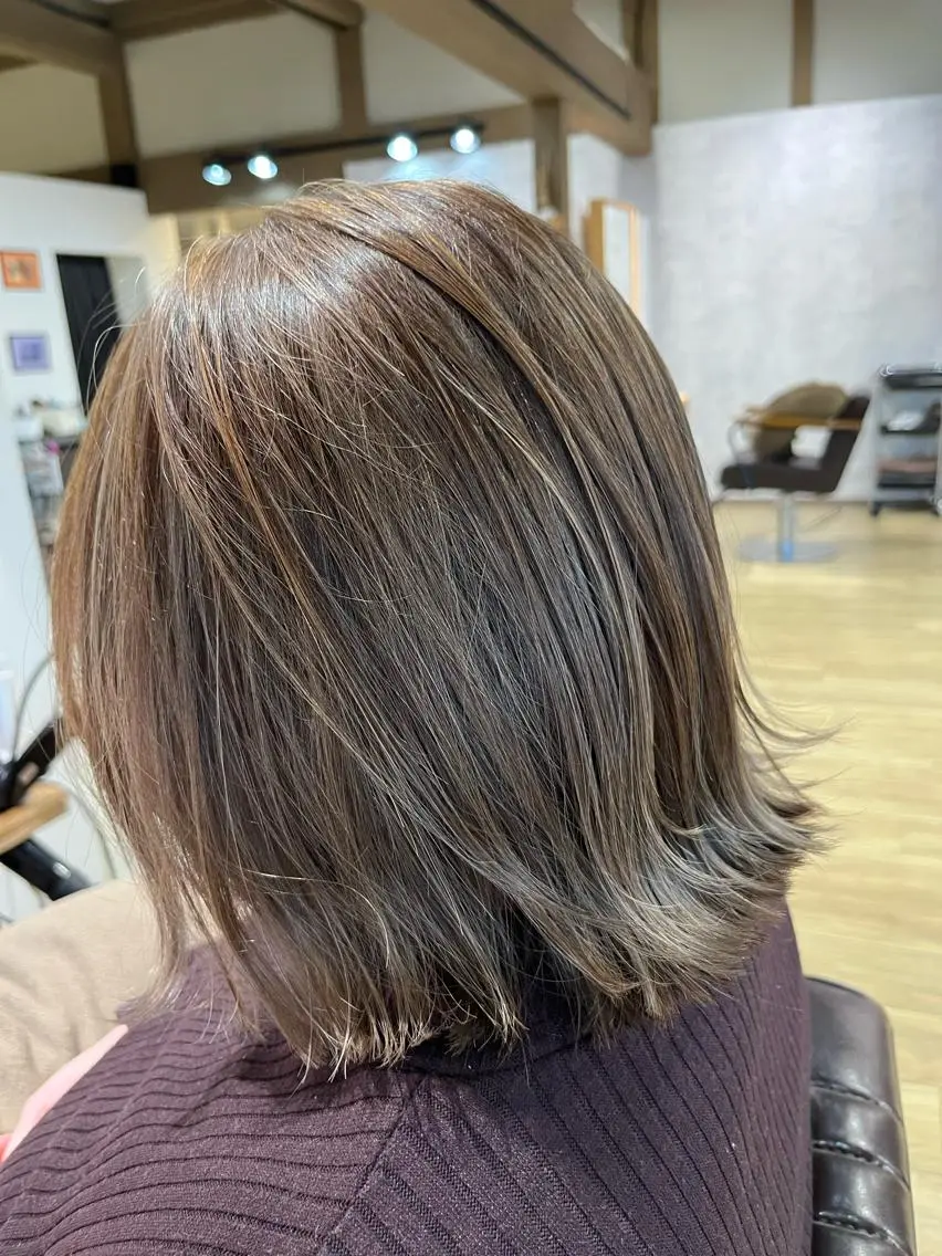 カラー ベージュカラー ハイライトカラー 浅野 ダイジロウのヘアスタイル
