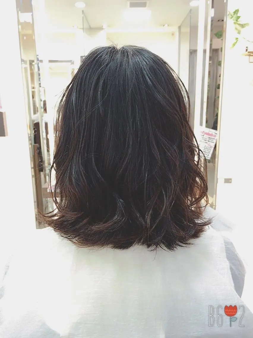 ミディアム 🤍2nd🤍田所 美希のヘアスタイル