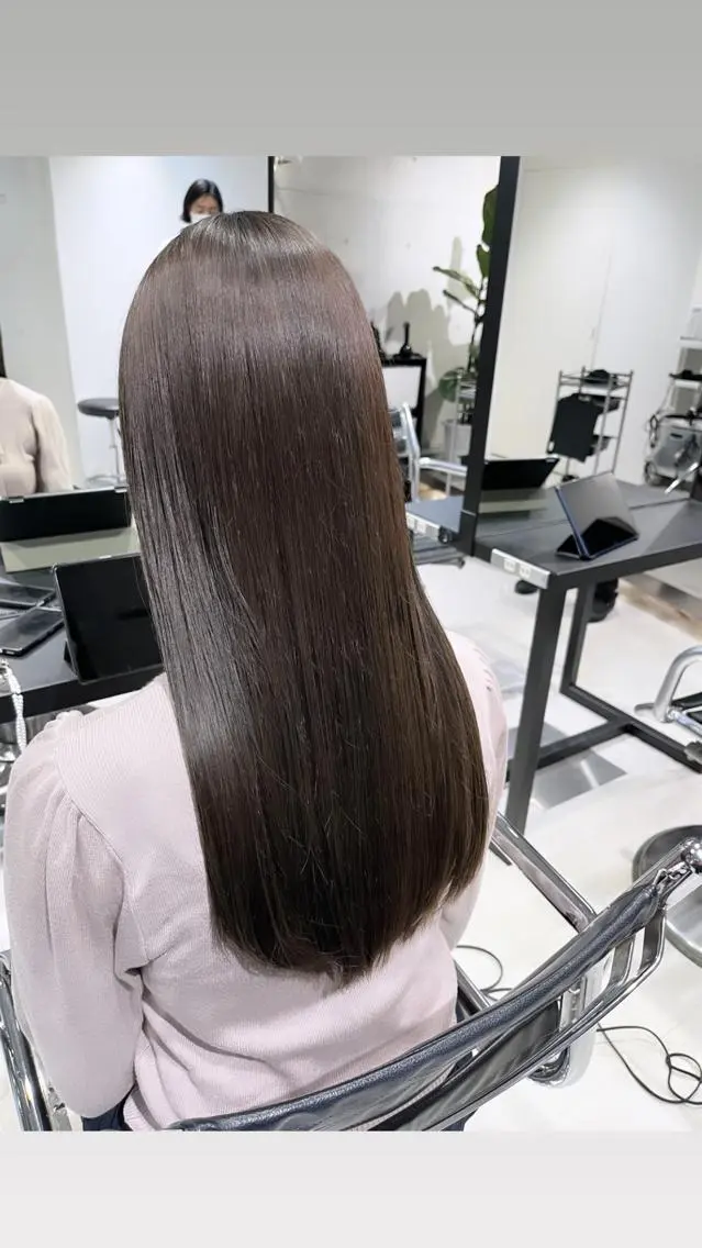 ミディアム カラー パーマ ヘアアレンジ カット ヘアカラー トリートメント ヘッドスパ ヘアセット 透明感/オリーブ/ グレージュ/YUKAのヘアスタイル