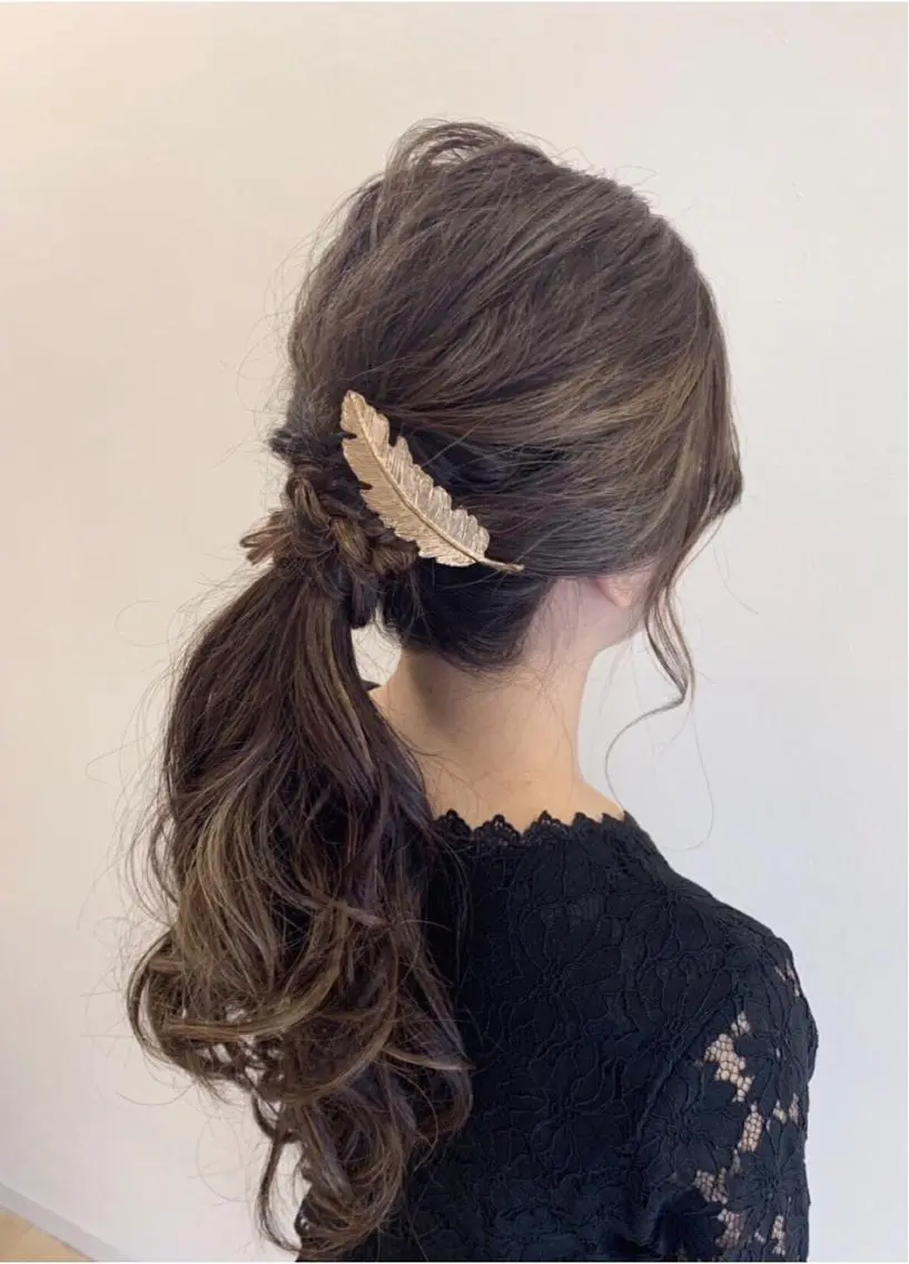 ロング カラー パーマ ヘアアレンジ バレイヤージュ ブリーチ ケアブリーチ グラデーションカラー レイヤーカット ヘアカラー 安井 匡隆のヘアスタイル