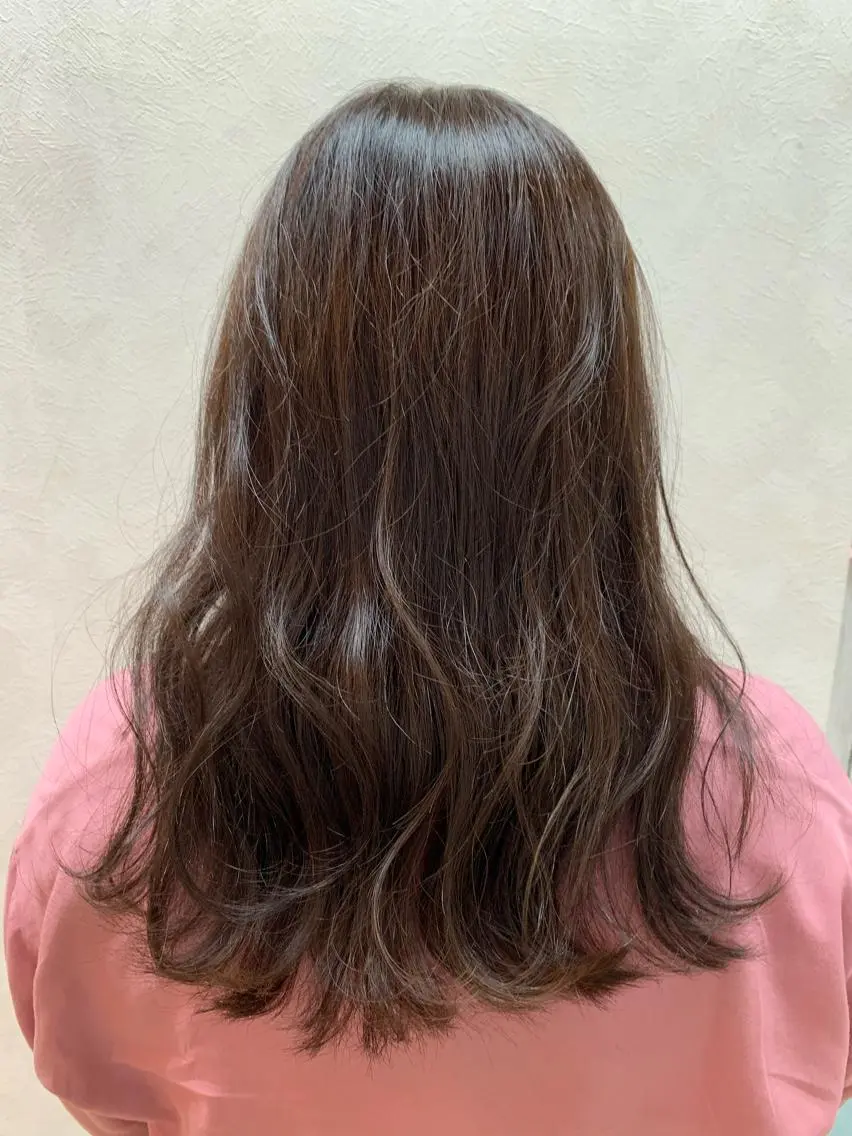 ロング カラー ヘアカラー トリートメント 加藤 産休につき8月末までのヘアスタイル
