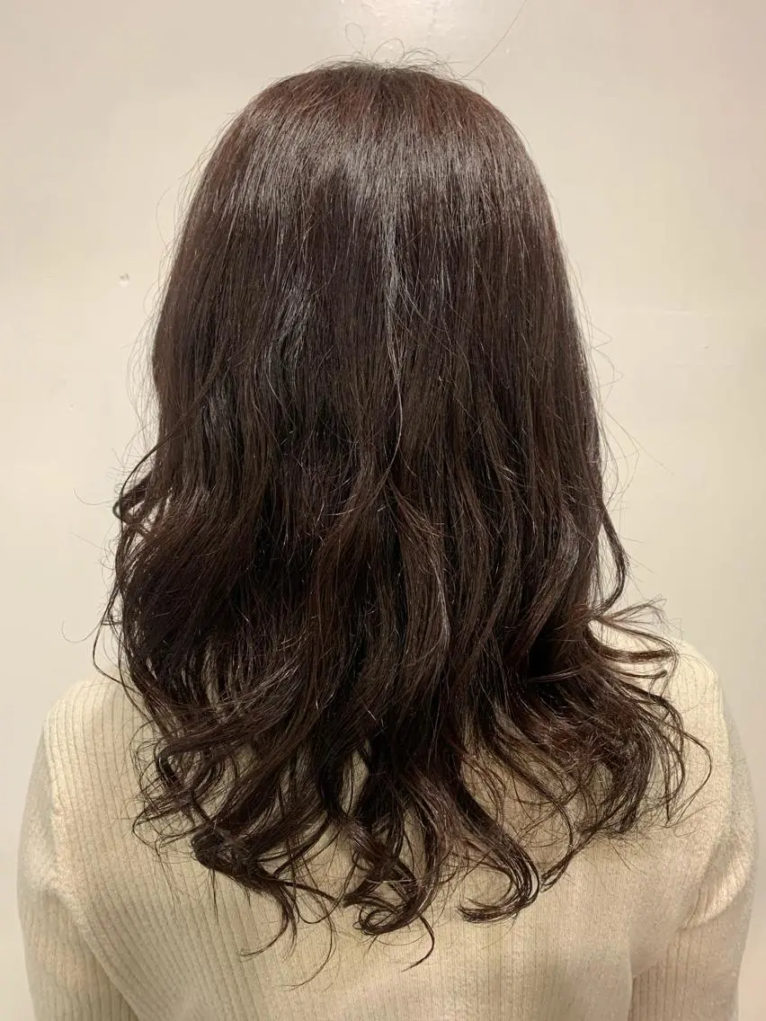 ロング 田畑 優希のヘアスタイル