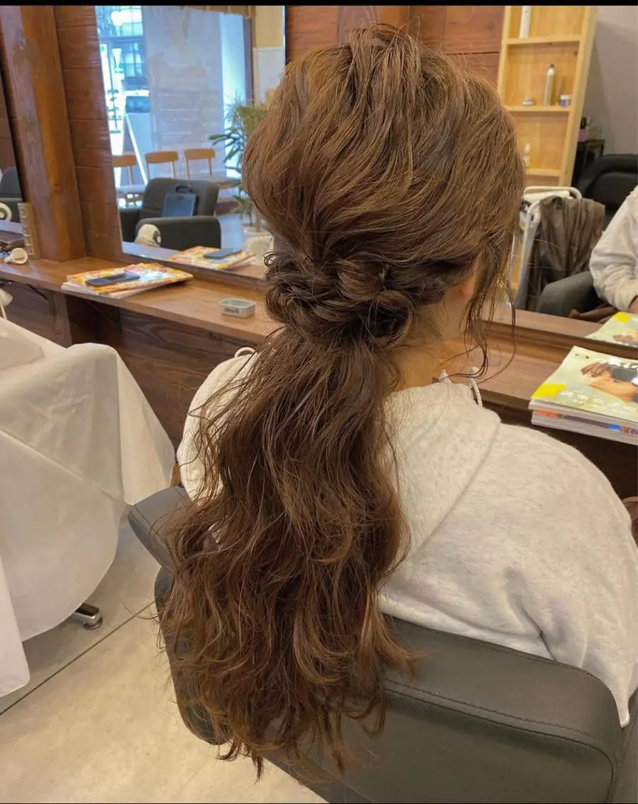 ロング 青木 みなのヘアスタイル