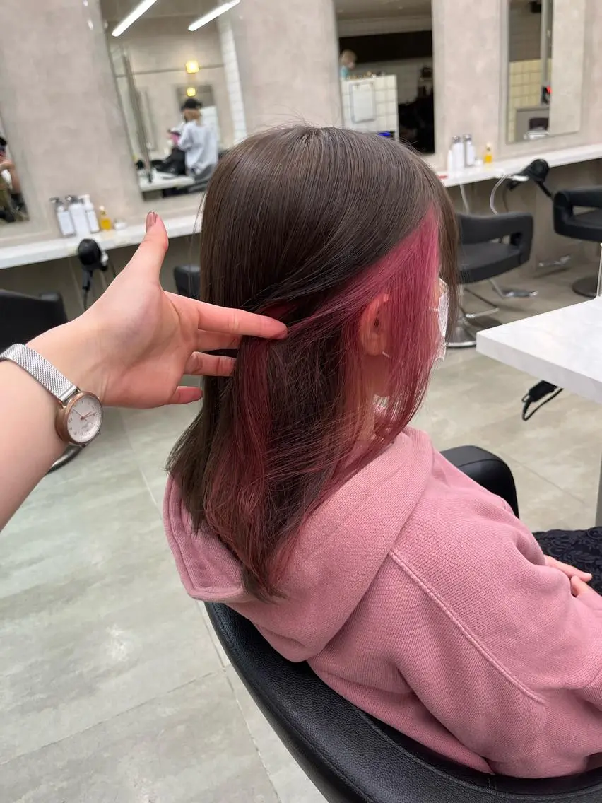 セミロング ヘアカラー トリートメント ヘッドスパ ヘアセット 寒色/ベージュヘア ブリーチありMiOのヘアスタイル