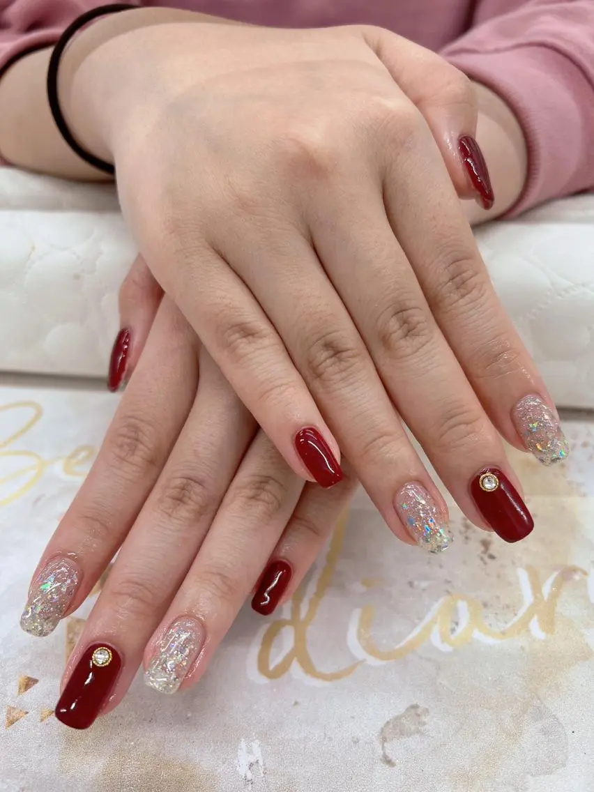 ネイル シンプルネイル Romine アイラッシュ&ネイルのマツエク・マツパデザイン
