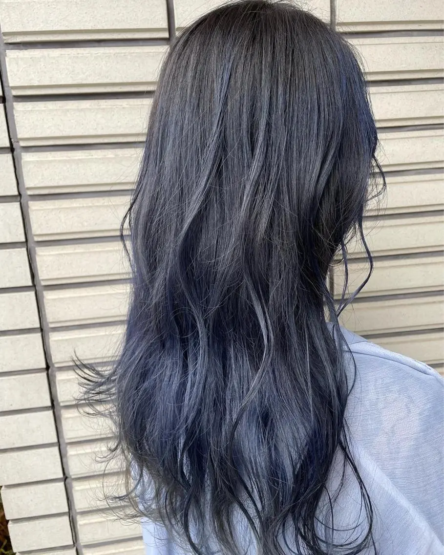 ロング カラー NINE+/代表 ブリーチ特化型サロンのヘアスタイル