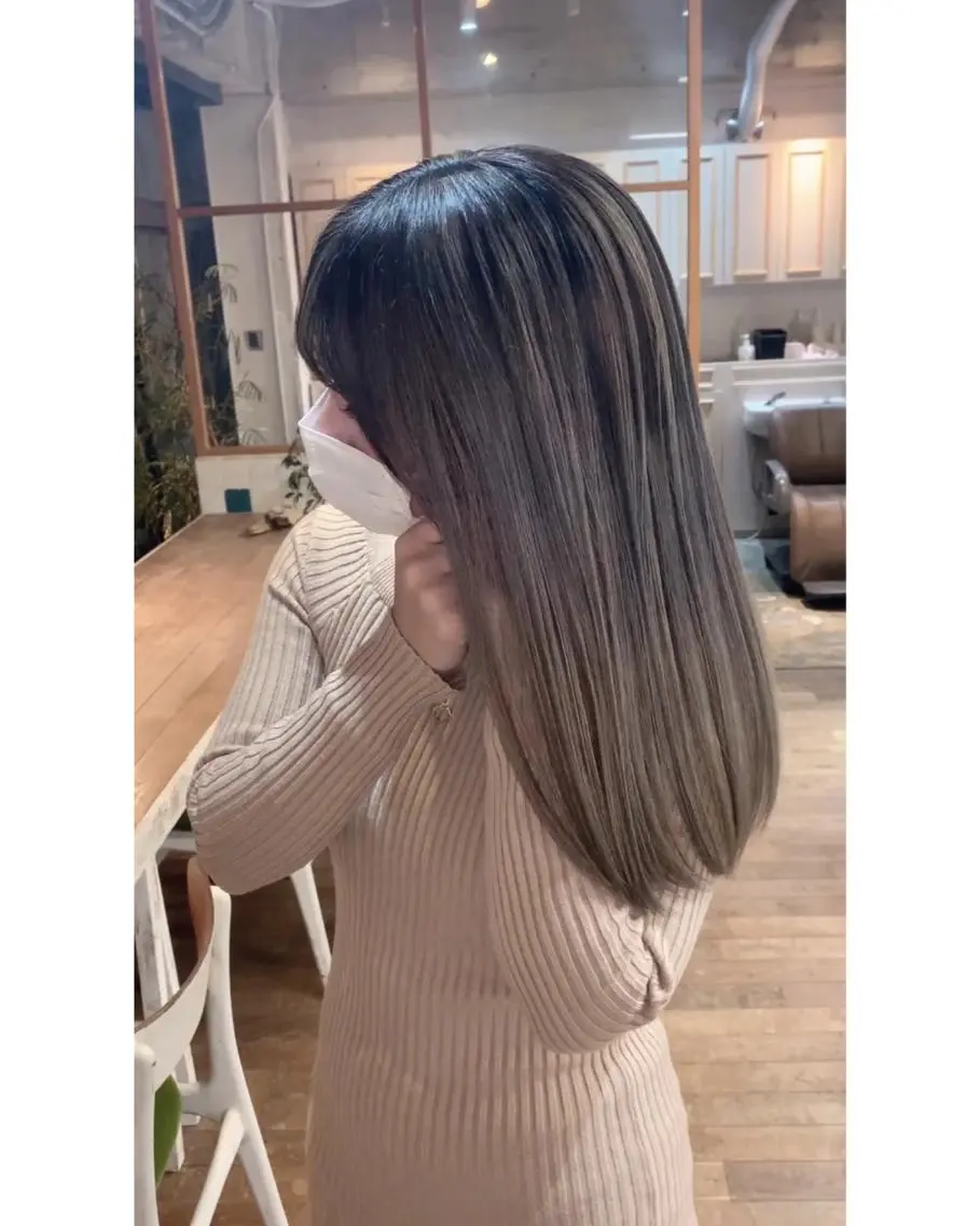 カラー バレイヤージュ ハイライトカラー 石井辰功也 フリーランス美容師のヘアスタイル