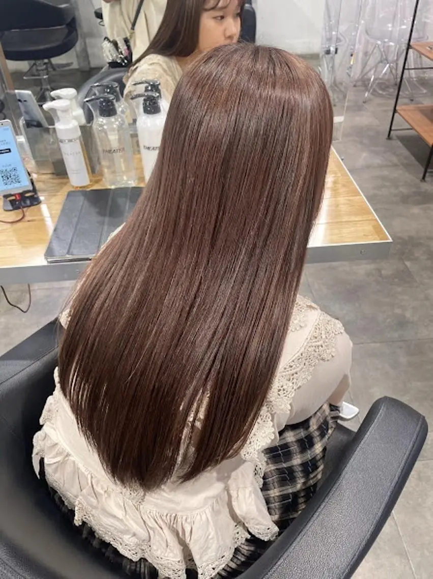 カラー 🪞THEATER 表参道店🩰のヘアスタイル