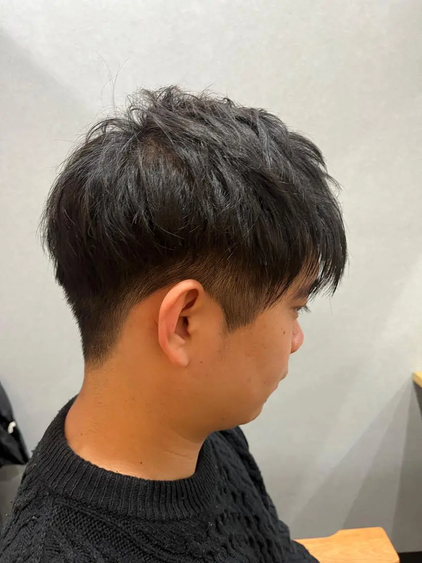 ショート カラー パーマ ヘアアレンジ メンズ キッズ ネイル マツエク・マツパ アイブロウ メンズブリーチ メンズハイライト メンズインナーカラー メンズ韓国風 ブリーチ 久木原 ゆりのヘアスタイル