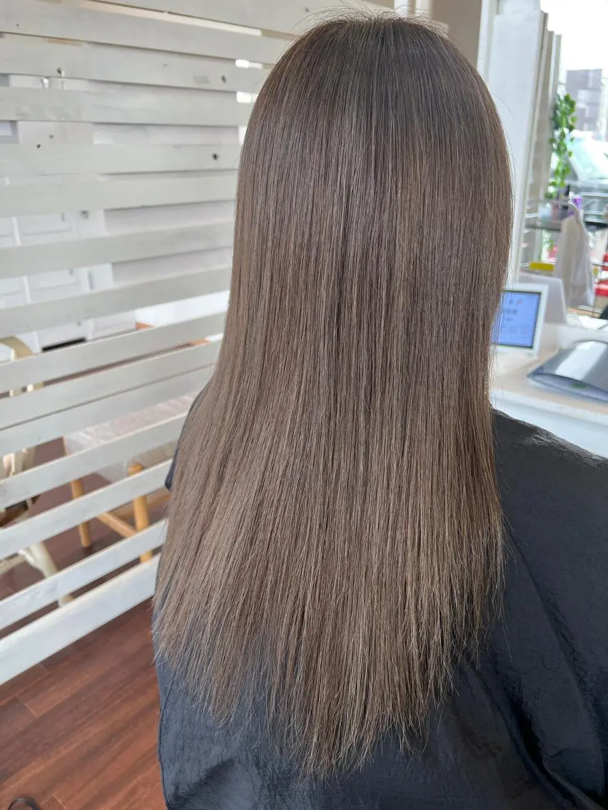 ロング カラー   AYARIのヘアスタイル