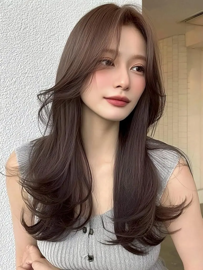 セミロング カラー FOCUS JAPAN🌙烏丸のヘアスタイル