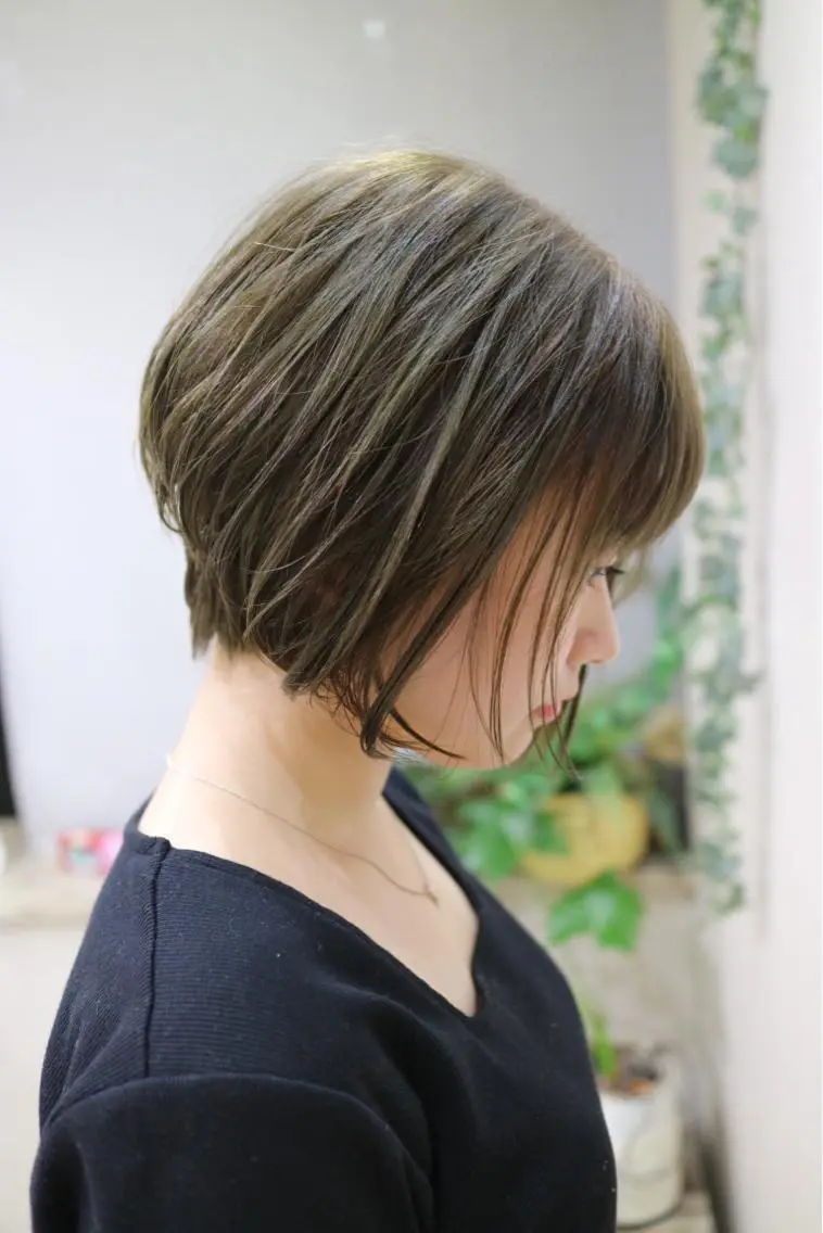 ショート ボブレイヤー ボブ レイヤーカット 小保方 一輝のヘアスタイル