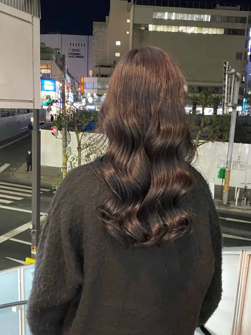 カラー カット トリートメント 鵜澤 華乃音のヘアスタイル