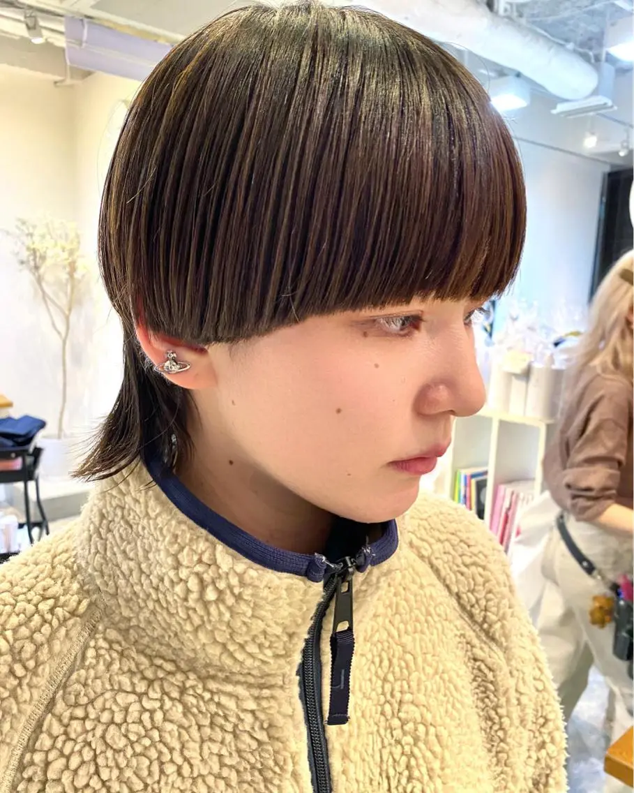 ショート カラー パーマ ヘアアレンジ ヘアカラー 縮毛矯正 トリートメント くびれレイヤー/艶 カラー　MADOKAのヘアスタイル