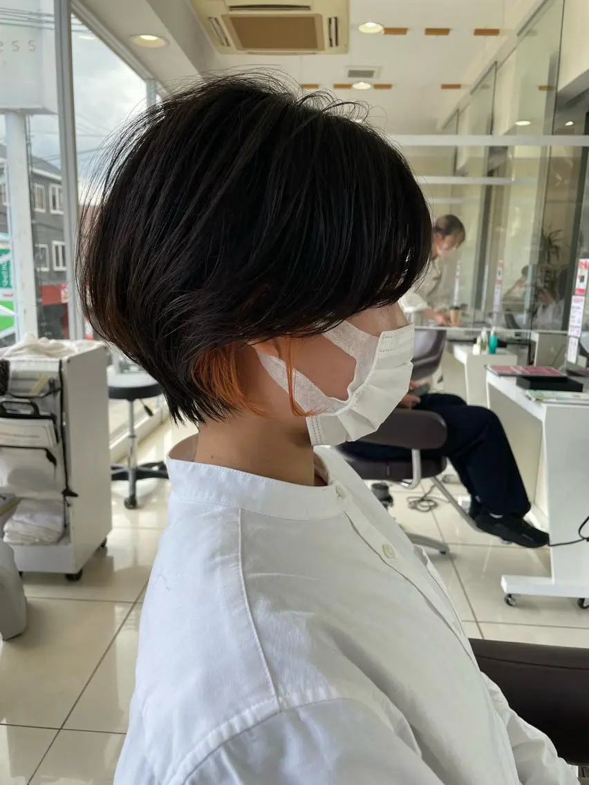 ショート カット ヘアカラー ショートショートボブ うるはのヘアスタイル