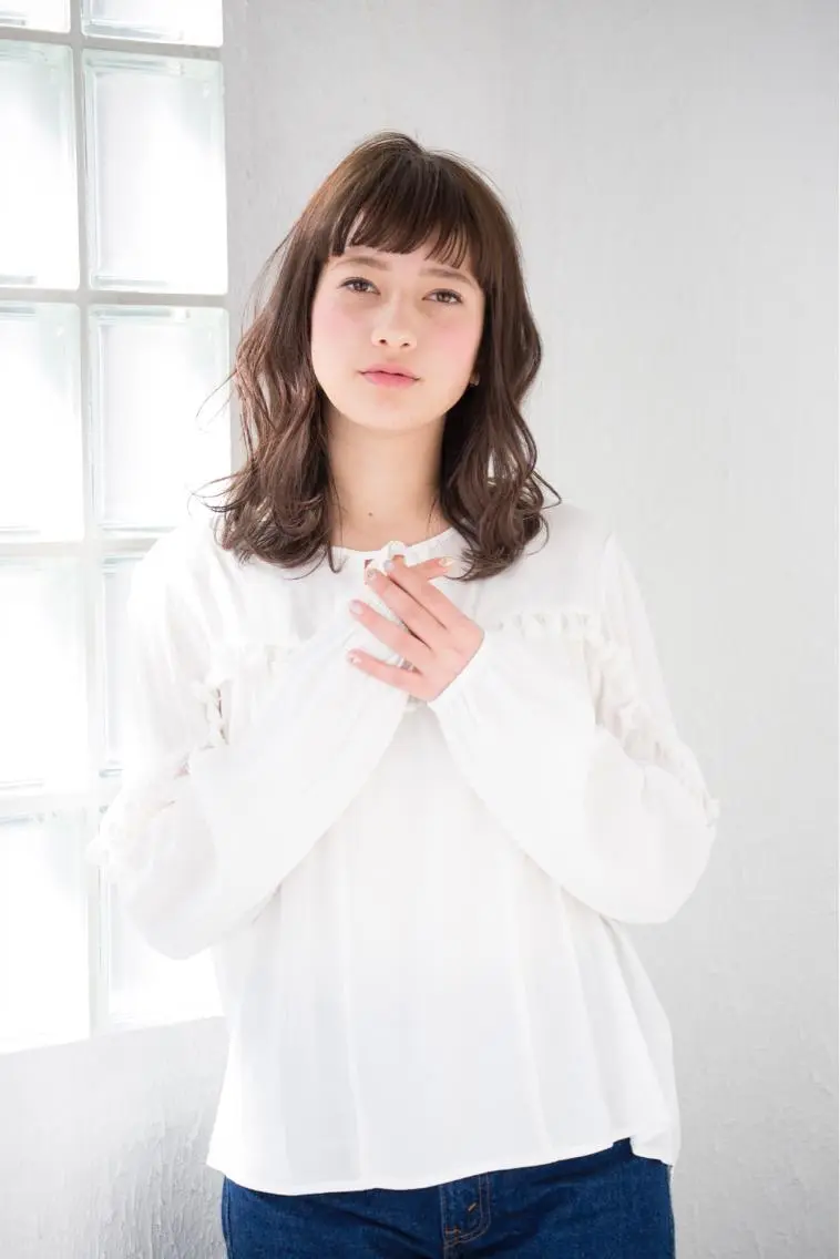 ミディアム カラー みうら ミウラのヘアスタイル