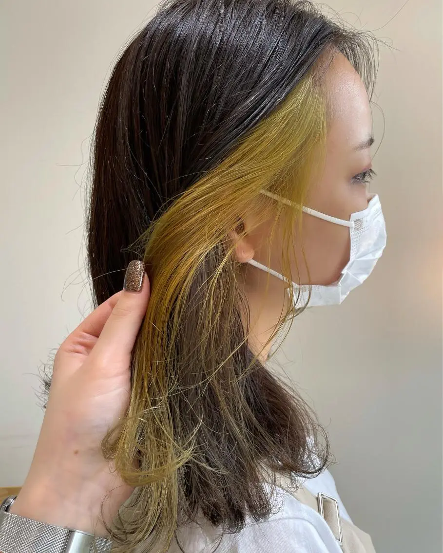 セミロング カラー mir MIYUのヘアスタイル