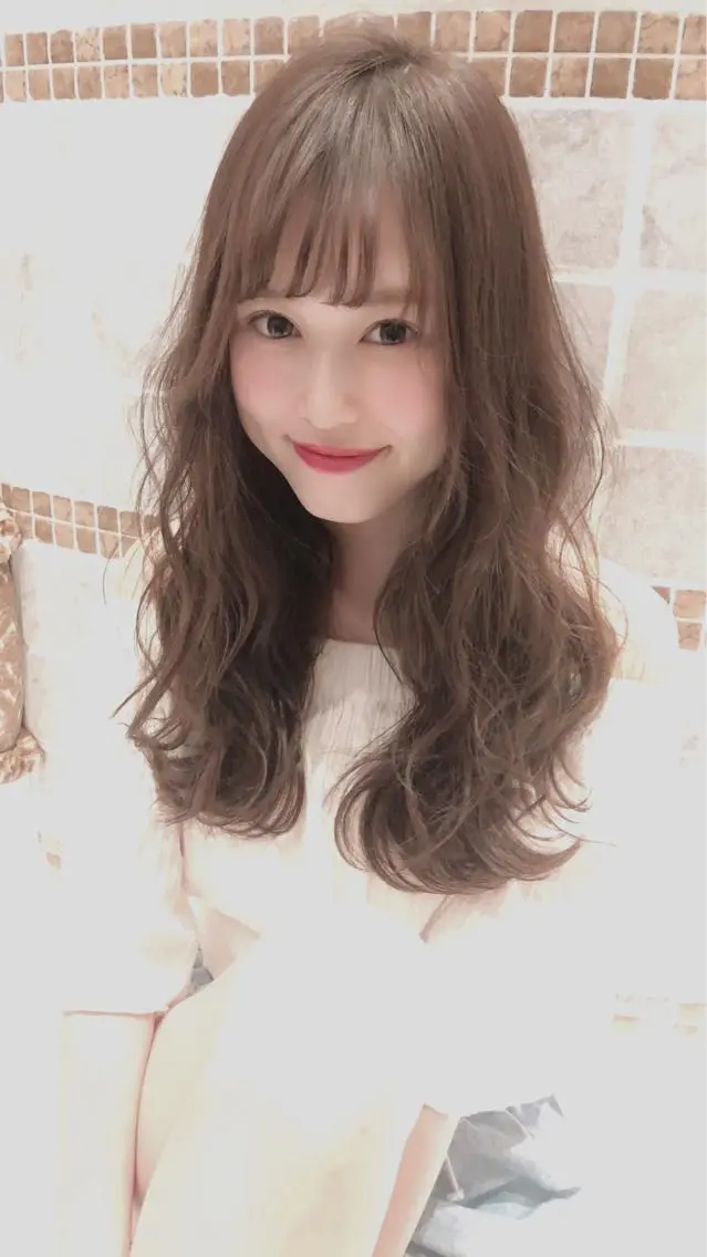 ロング ヘアカラー トリートメント 髪質改善 縮毛の達人 矢井由真のヘアスタイル