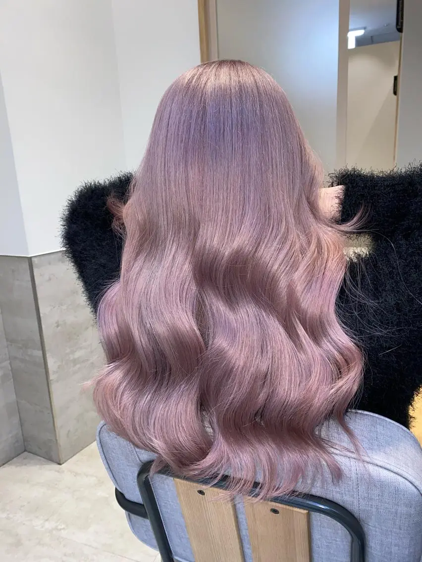 セミロング カラー カット ヘアカラー トリートメント ブリーチ 透明感HIDEのヘアスタイル