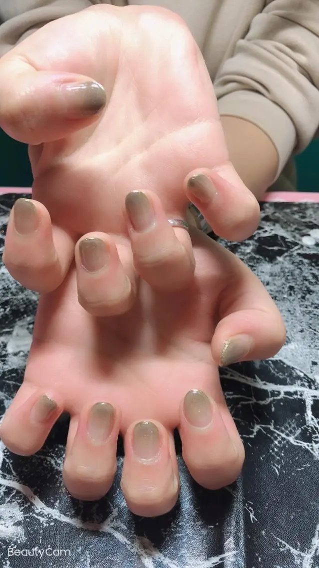 ネイル ✨アン ミユ✨のネイルデザイン