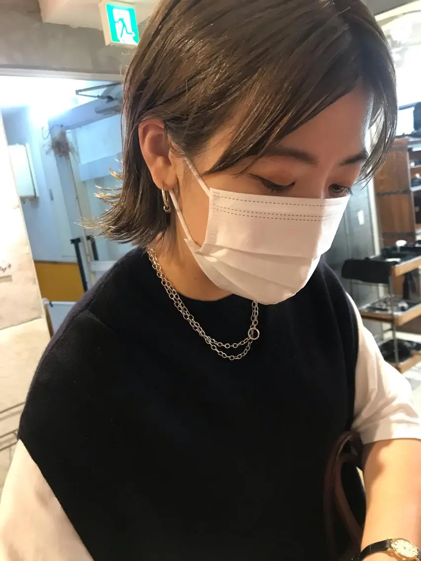 ミディアム カット ヘアカラー トリートメント ayane⭐️ボブ・ ショート・パーマのヘアスタイル