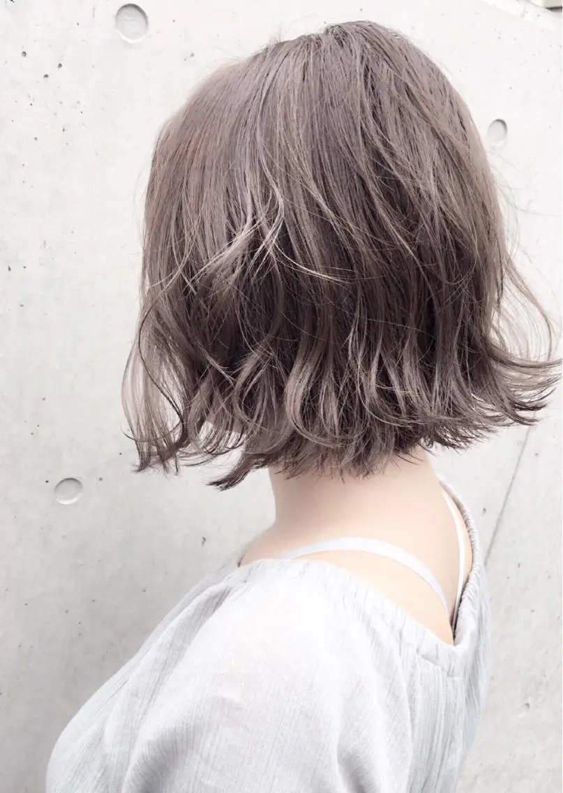 ミディアム 外国人風カラー 外ハネヘア Lano [ラノ]のヘアスタイル
