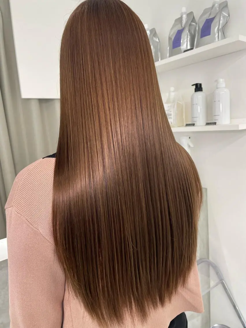 ロング カラー バレイヤージュ ベージュカラー ブリーチ ケアブリーチ ダブルカラー okumura makiのヘアスタイル