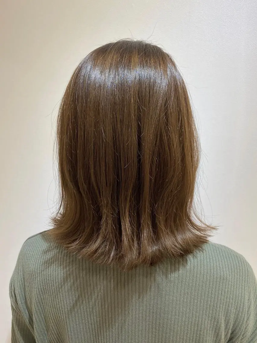 ミディアム カラー IVY villa Suzu.のヘアスタイル