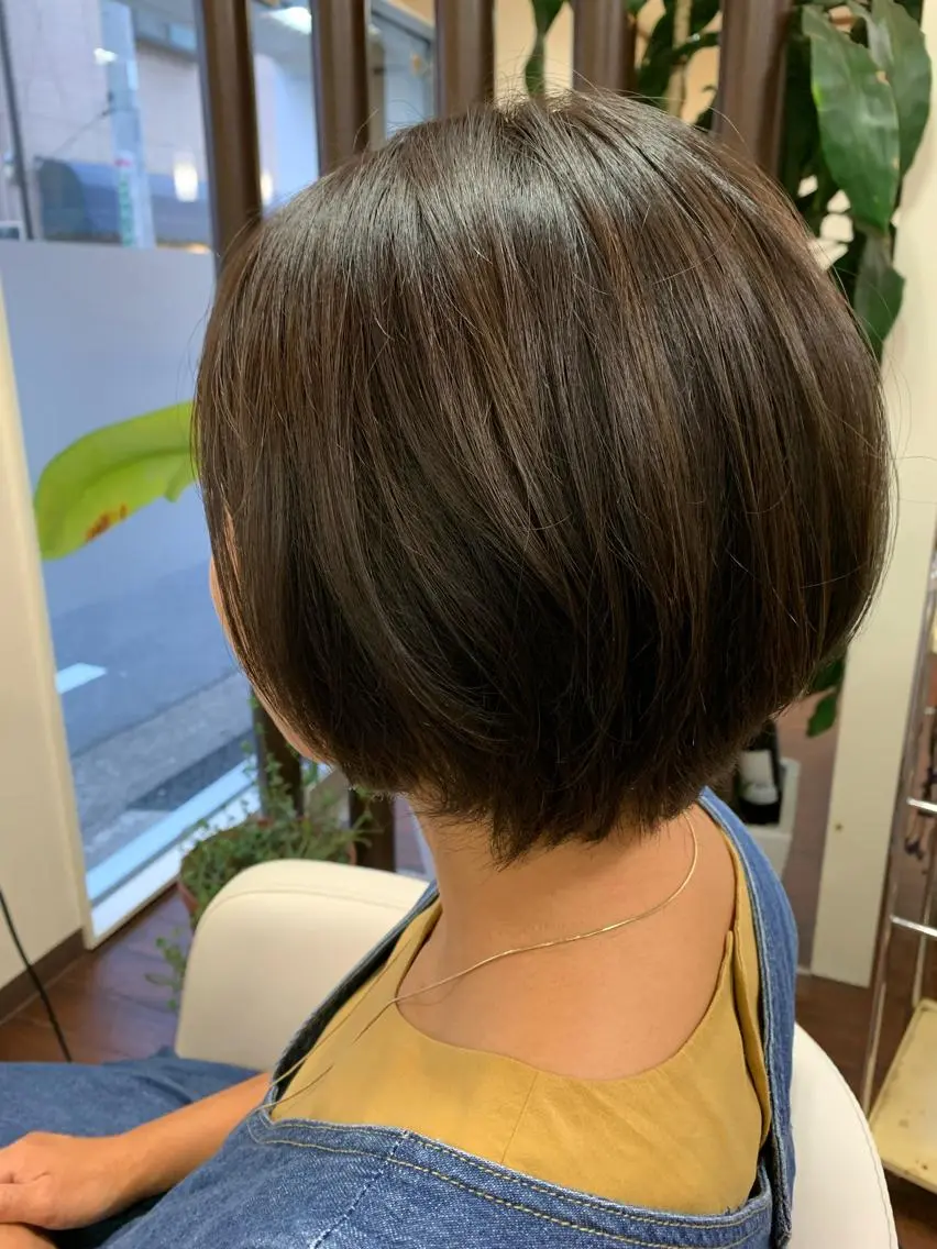 ショート 菅沢 奈生のヘアスタイル
