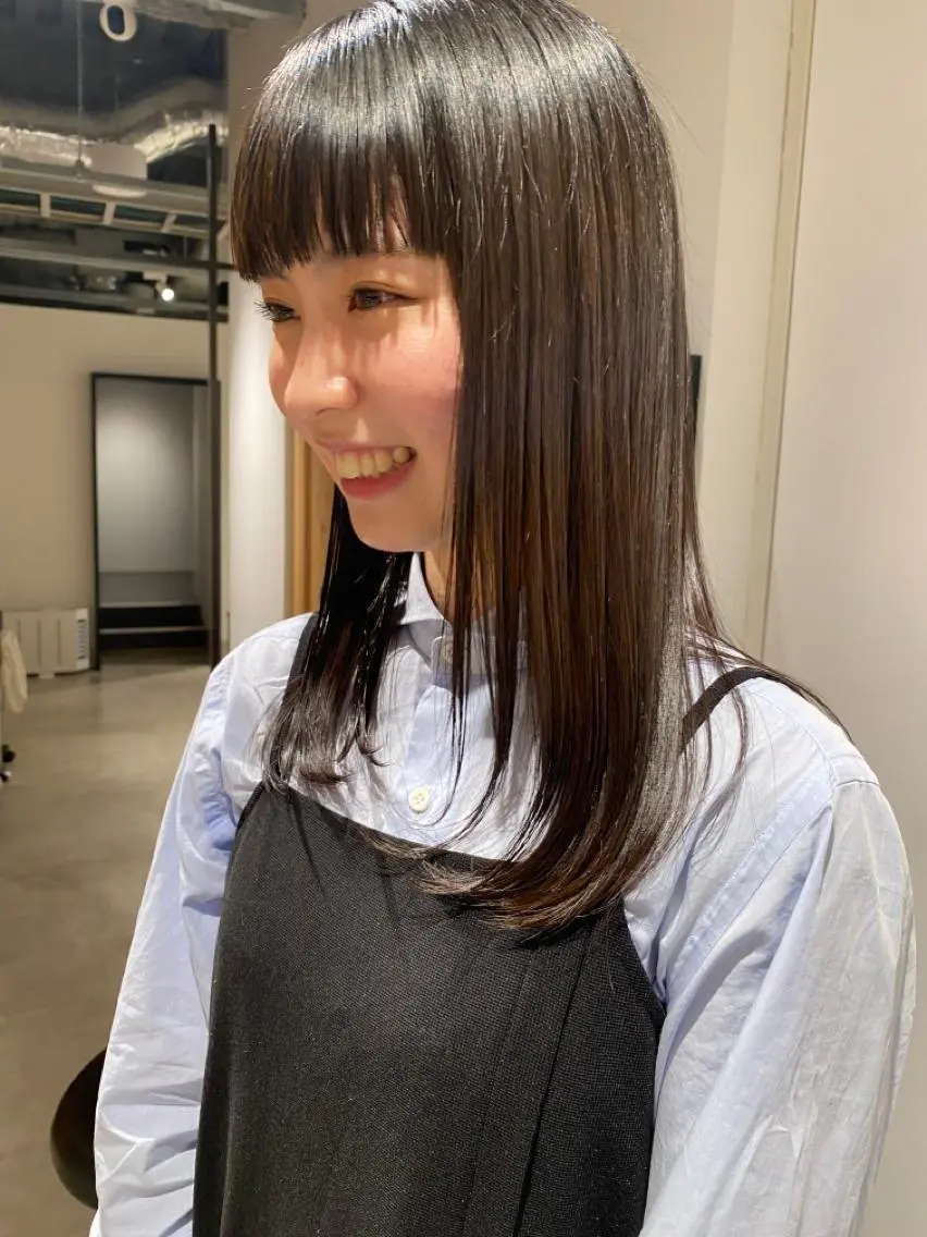 ミディアム 髪質改善 縮毛矯正 トリートメント カット トリートメント やまもと さえのヘアスタイル