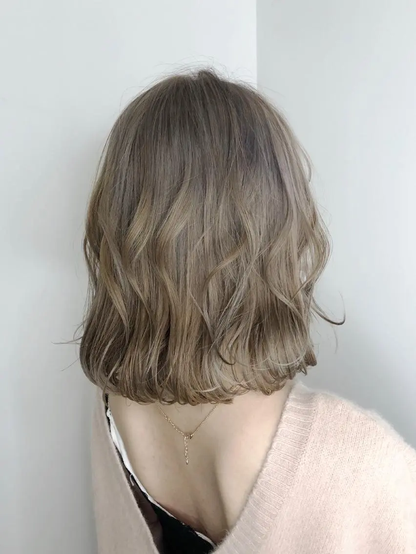 ミディアム カラー ☕️ベージュカラー 内藤光哉☕️のヘアスタイル