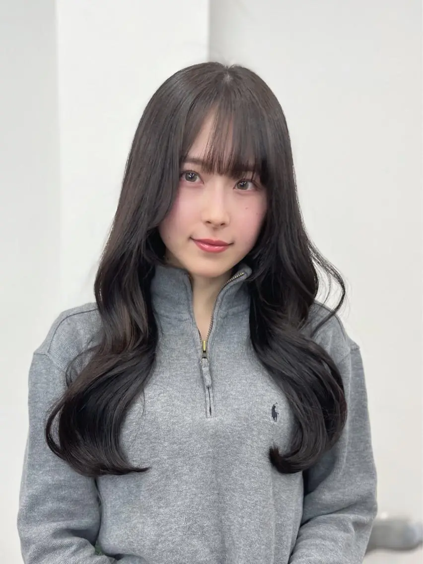 セミロング カラー パーマ ヘアアレンジ メンズ キッズ ネイル マツエク・マツパ アイブロウ メンズインナーカラー メンズ韓国風 黒髪 ブルーカラー ブルーブラック カット ヘアカラー トリートメント 渋谷レイヤーカット❌ 縮毛矯正専門/武田涼のヘアスタイル