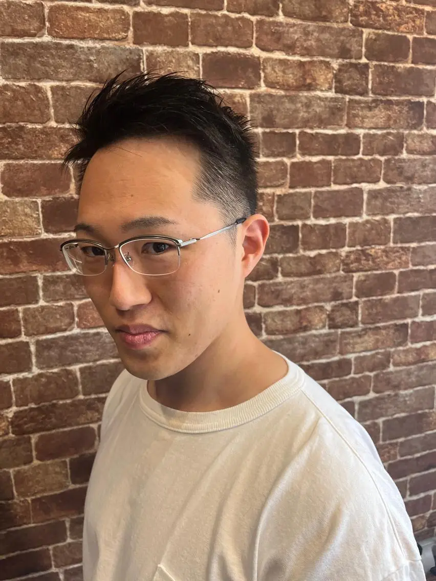 ミディアム カラー パーマ ヘアアレンジ メンズ マツエク・マツパ ミディアムパーマ メンズパーマ ブラウンカラー ケアカラー 透明感カラー 久木原 ゆりのヘアスタイル