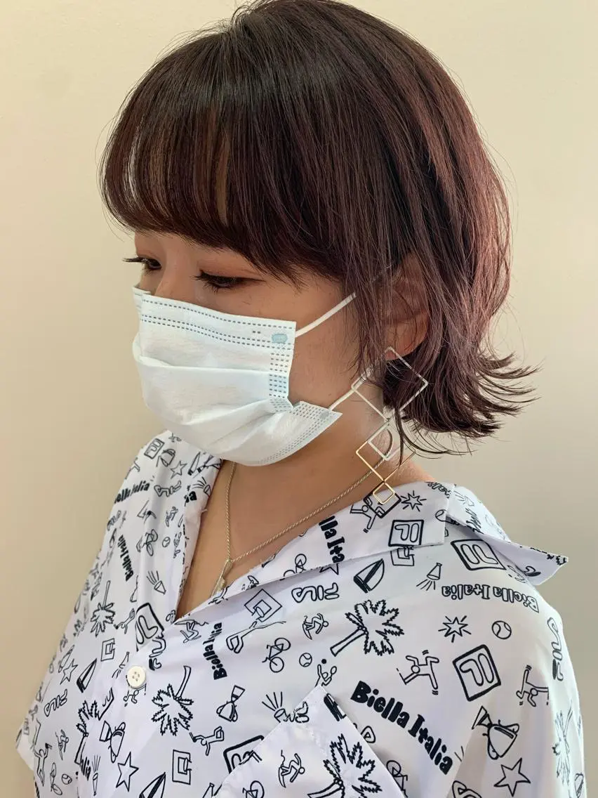 ショート カラー ヘアカラー 顔まわりカット✄ ベージュカラー🧸のヘアスタイル