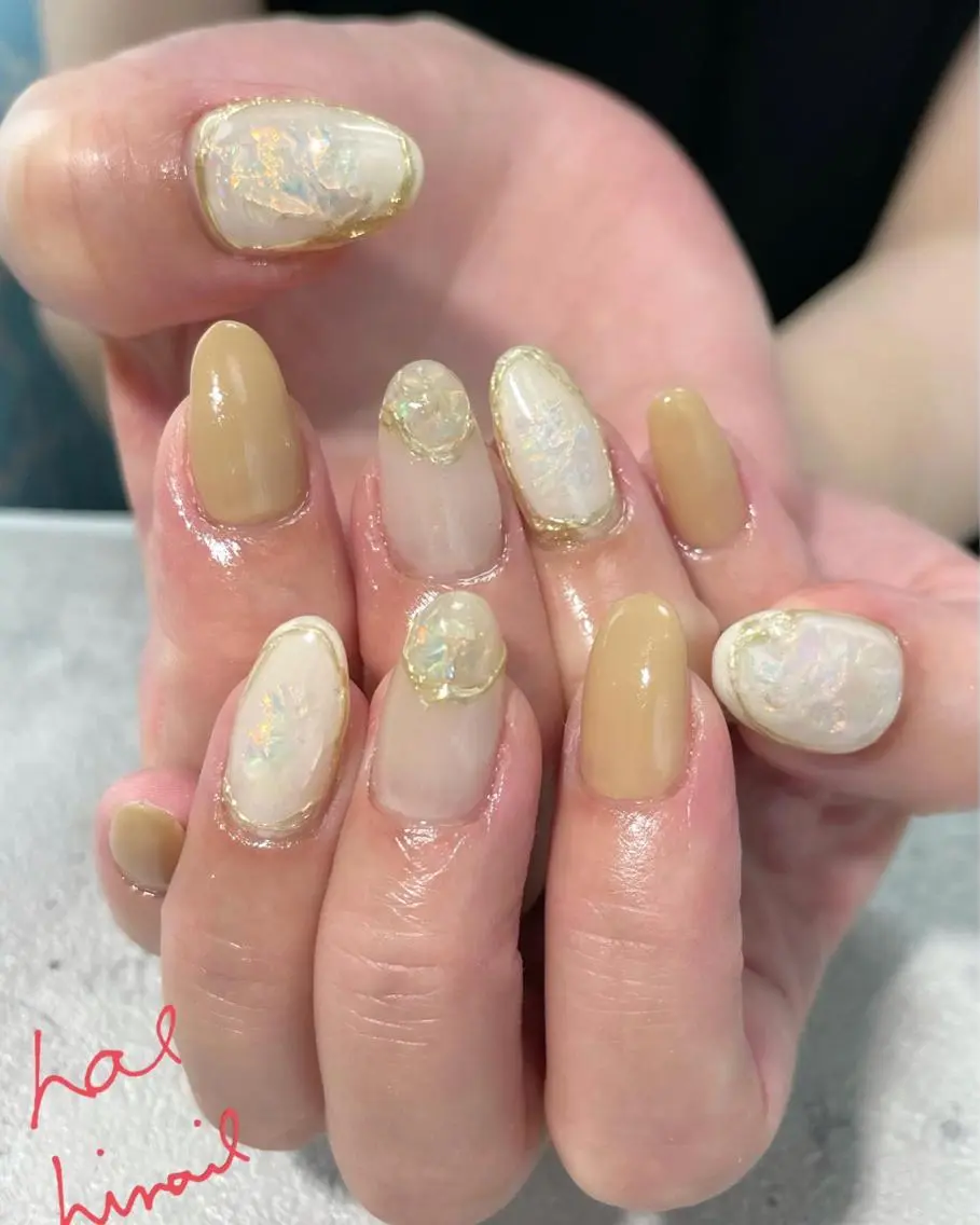 ネイル 氷ネイル・うるうるネイル ミラーネイル はるひな ねいるのネイルデザイン