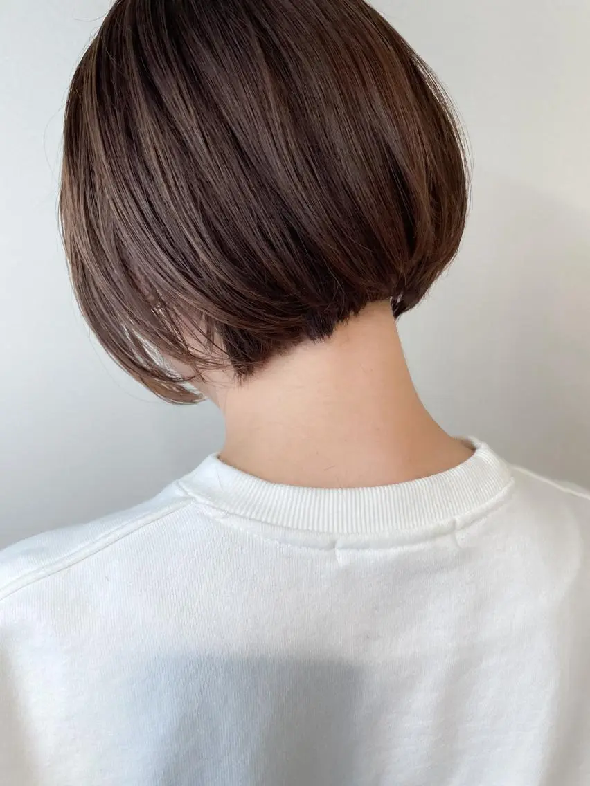 ミディアム カラー 緒方リエ 時短ショート・ボブのヘアスタイル
