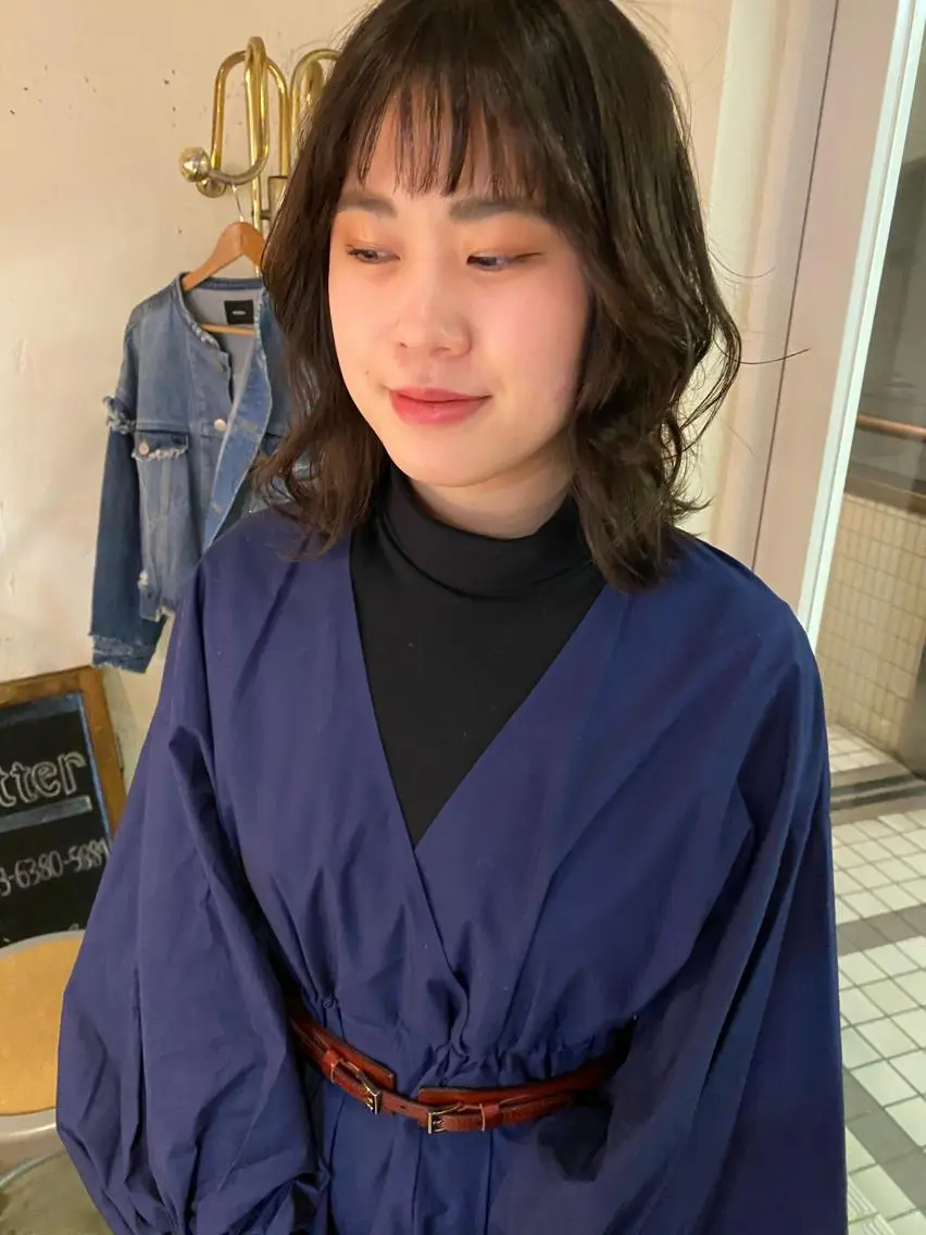 ミディアム パーマ ミディアムパーマ ボブ ウルフカット ニュアンスパーマ パーマ美容師 hanaのヘアスタイル