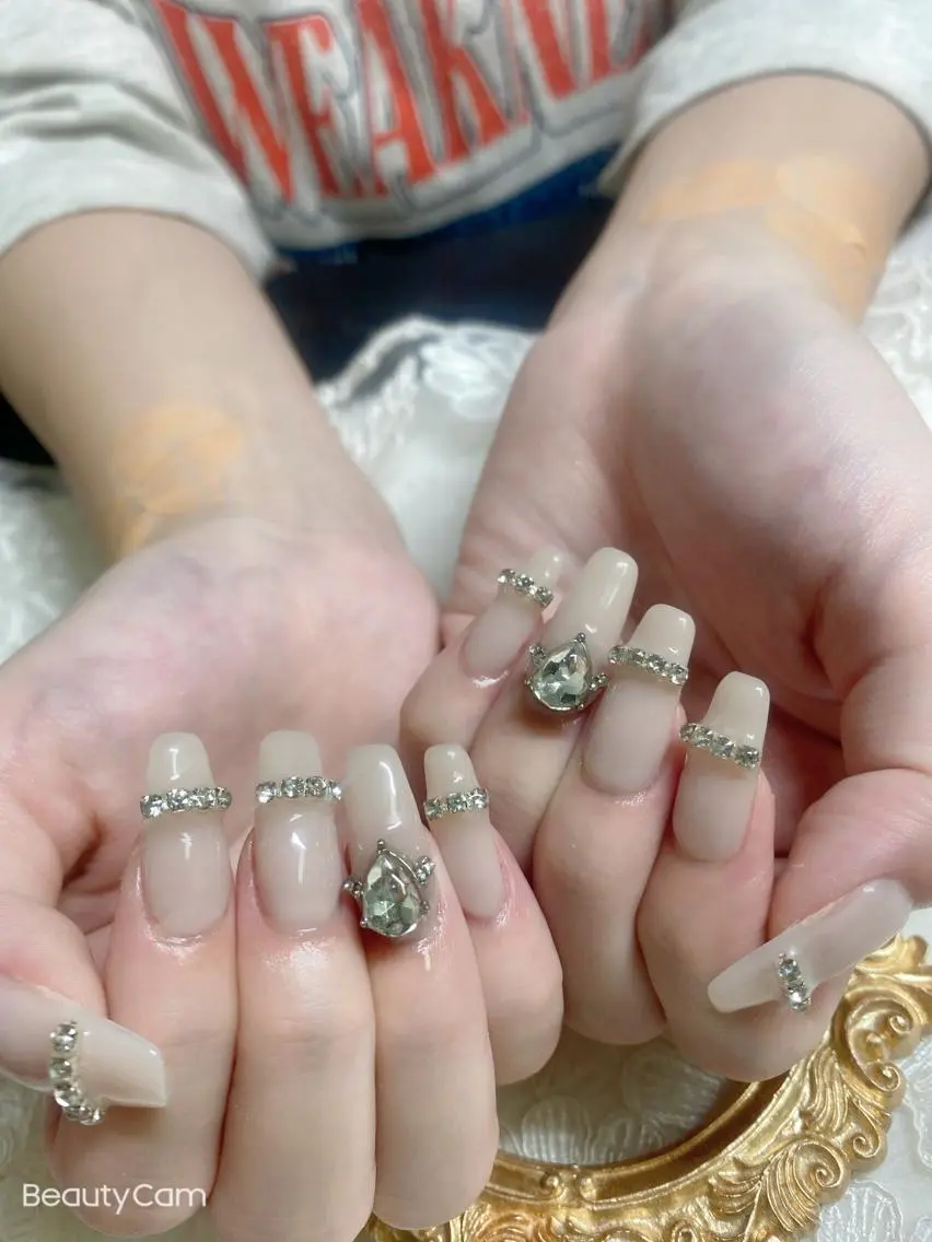 ネイル ハンドネイル Max nail&eyeのネイルデザイン