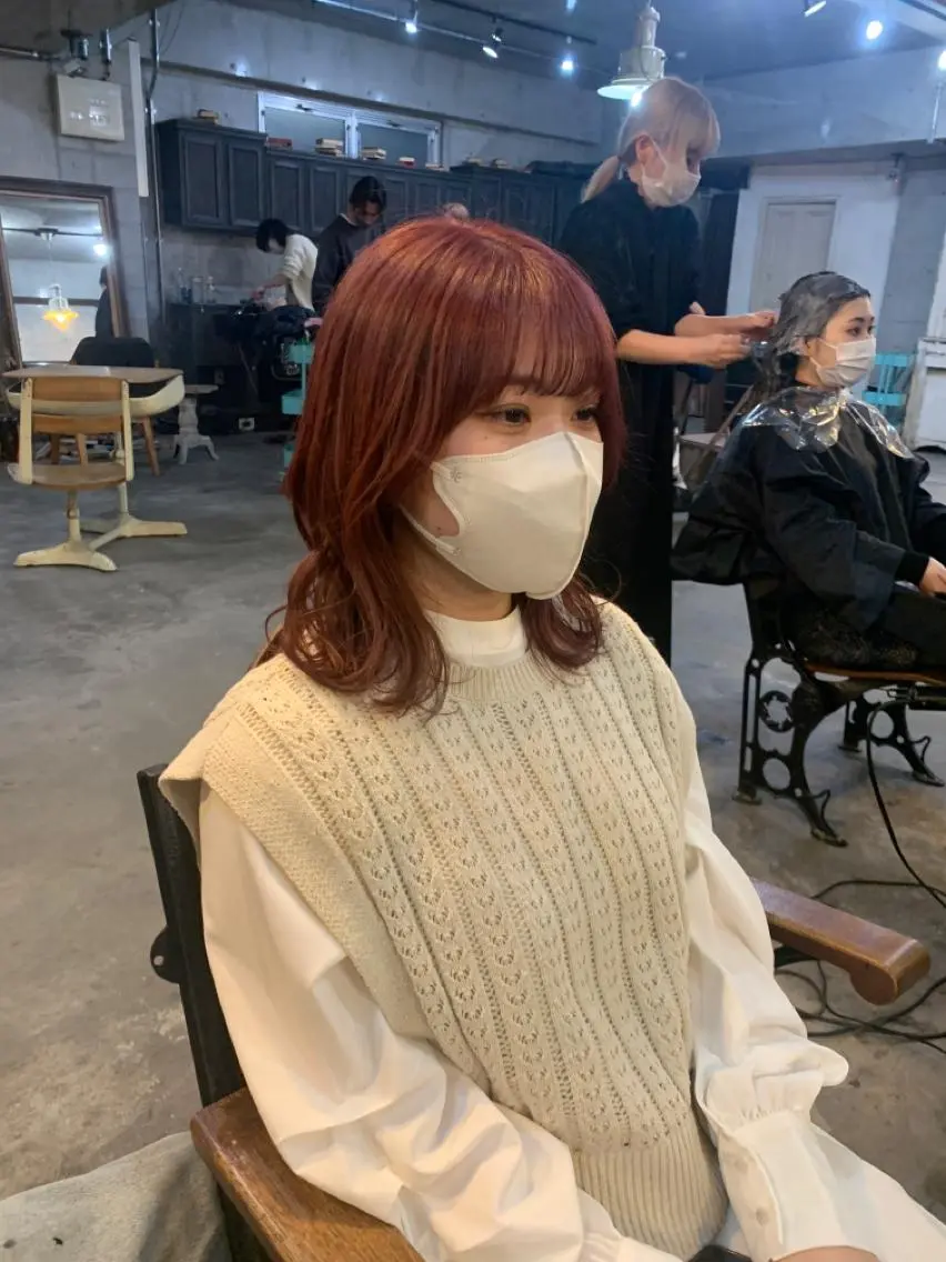 ミディアム カラー ヘアアレンジ ショートボブ ミディアムパーマ バレイヤージュ ブリーチ ケアブリーチ ravens代表 ヒロムのヘアスタイル