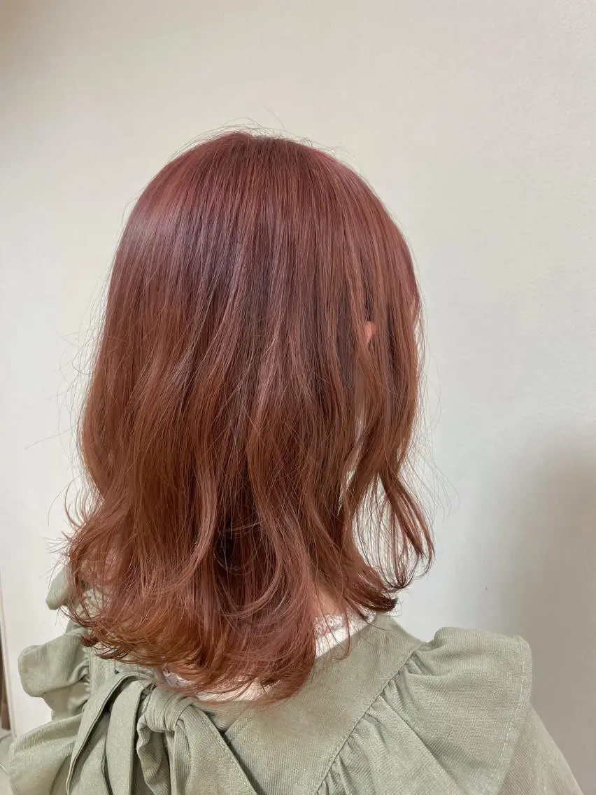 ミディアム カラー ヘアアレンジ ヘアカラー トリートメント 【Sweep】おじま のぞみのヘアスタイル