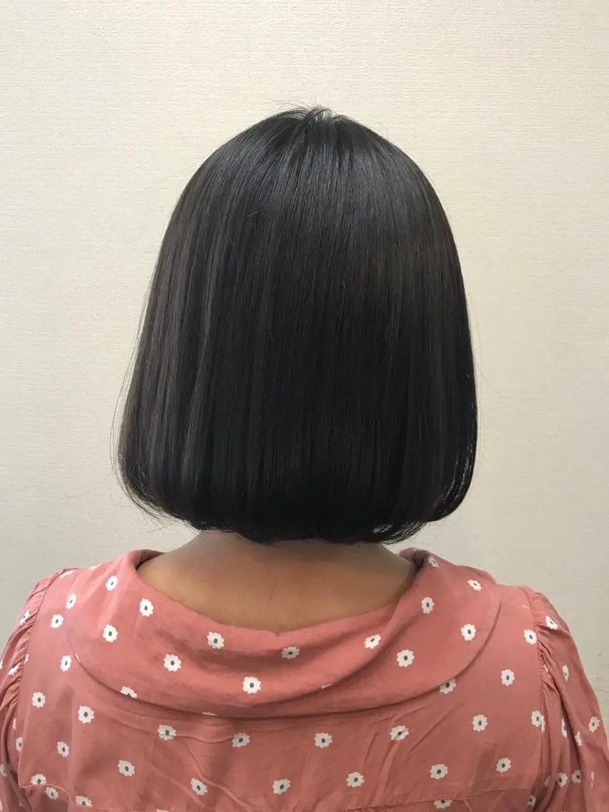 ショート カラー カット ヘアカラー トリートメント 吉森 満俊のヘアスタイル