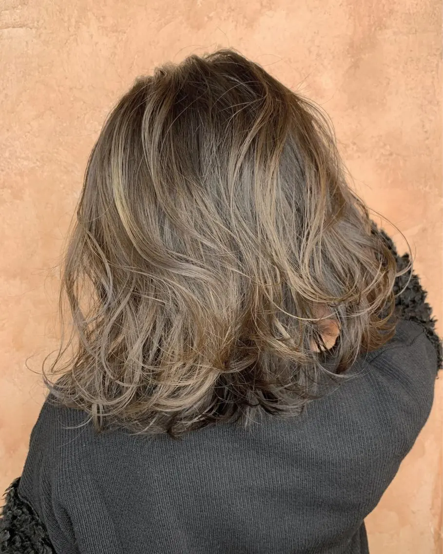 ミディアム カラー 沖縄東京2拠点美容師 mamicoのヘアスタイル