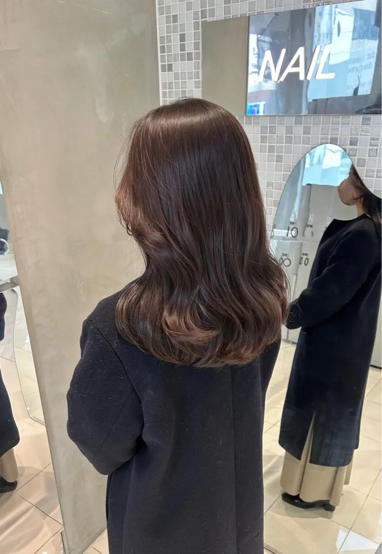 セミロング カット ヘアカラー トリートメント 髪質改善 Tsukinaのヘアスタイル