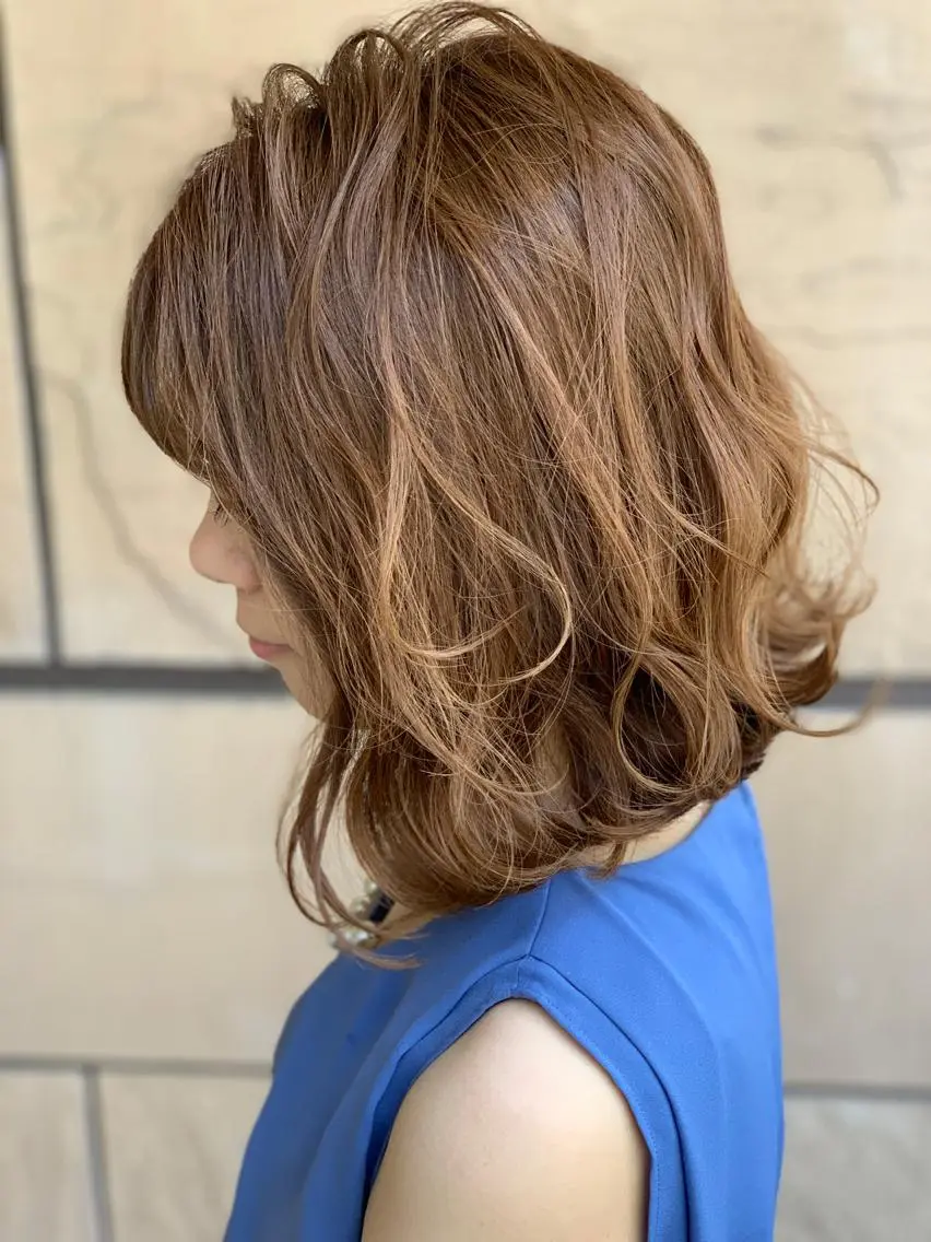 ミディアム カラー ベージュカラー レイヤー/ウルフ ハイトーンhiroのヘアスタイル
