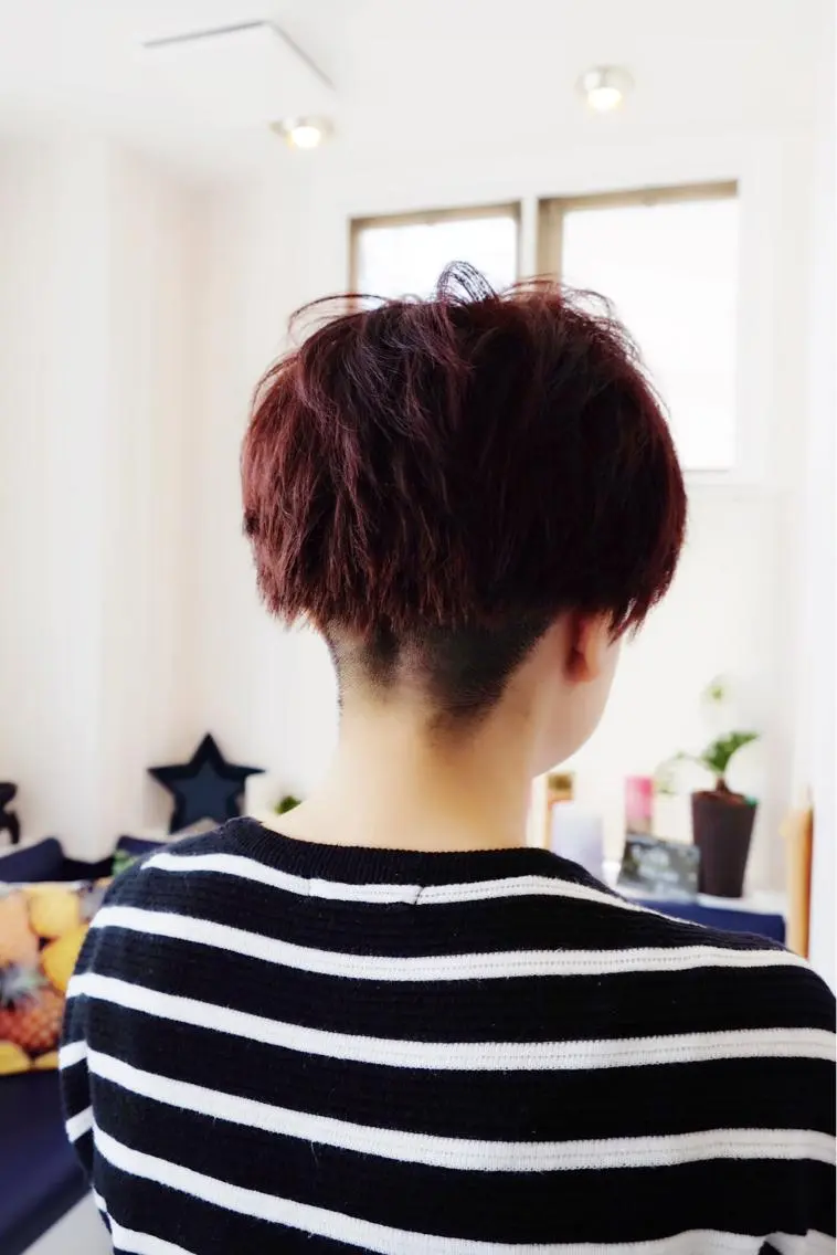 ショート 佐山 眞紀のヘアスタイル