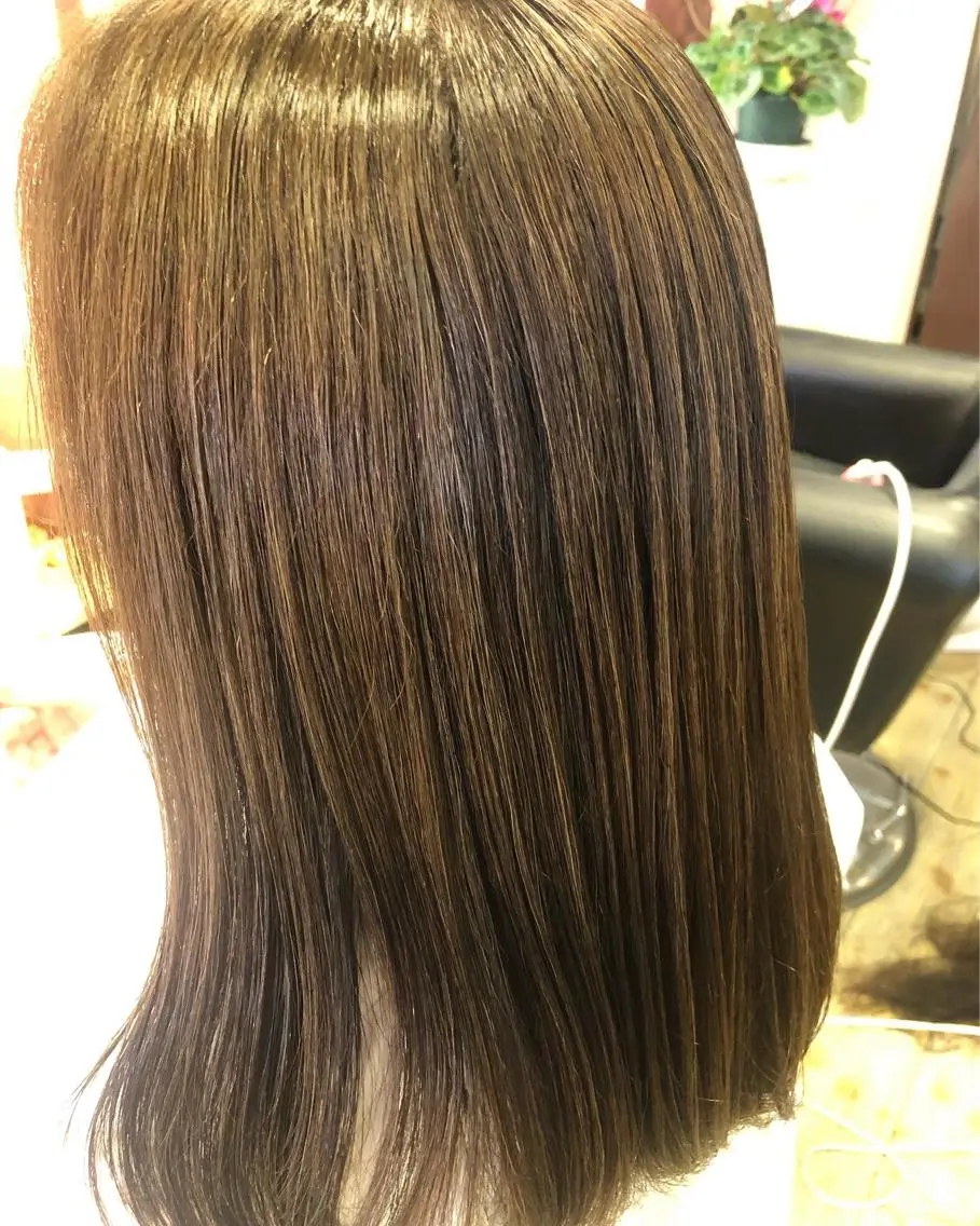 セミロング カラー アッシュ ブルーカラー 髪質改善 トリートメント 織田 英之のヘアスタイル