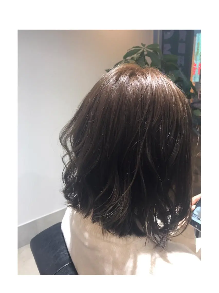 ショート カラー shi hoのヘアスタイル