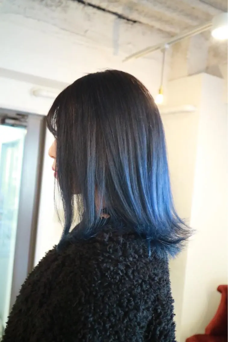 ショート カラー ブルーカラー ブルージュ グラデーションカラー 美髪・艶髪特化美容師 RYOJIのヘアスタイル