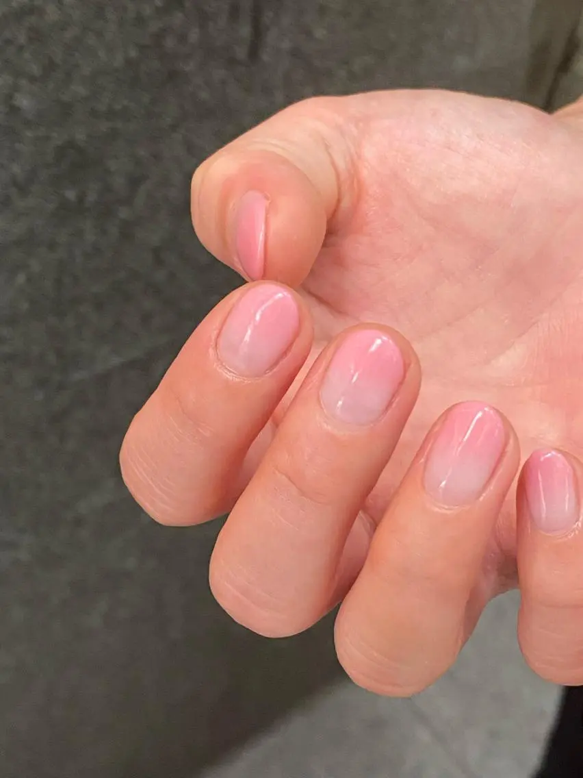 ネイル グラデーション ハンドネイル Ann nailのネイルデザイン