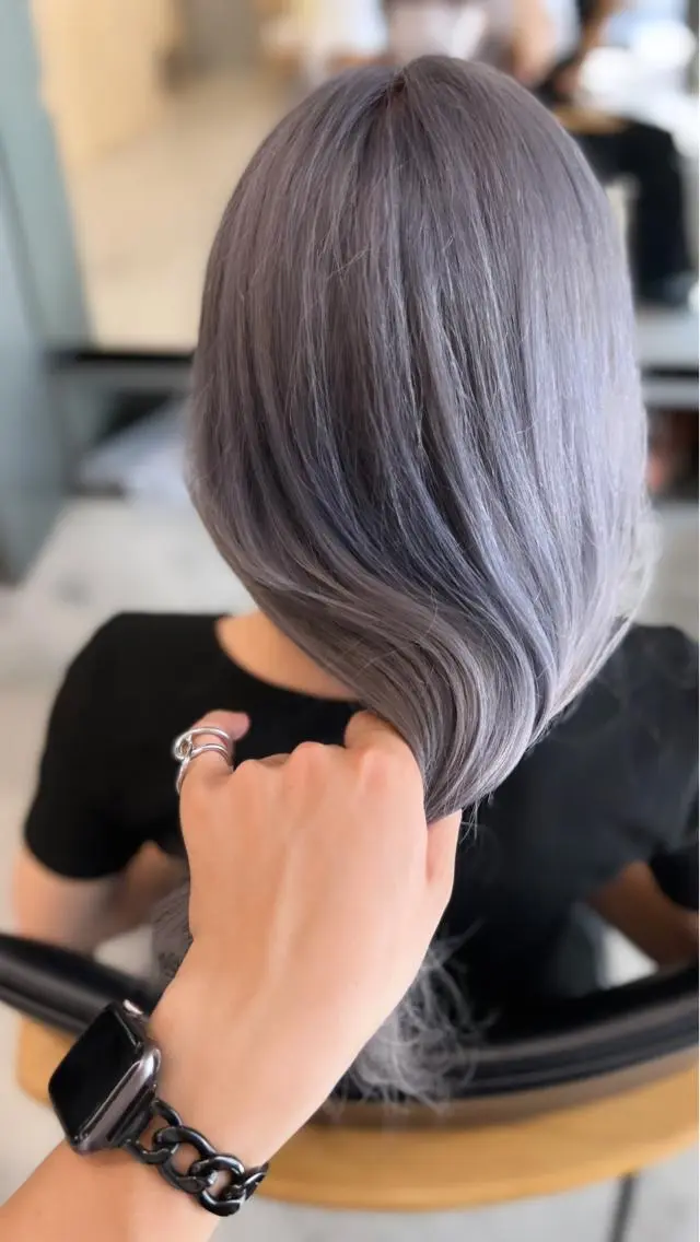 ロング カラー ブリーチ ハイトーンカラー パープルカラー カット ヘアカラー 誰より丁寧なカット/ 小林輝/レイヤーのヘアスタイル